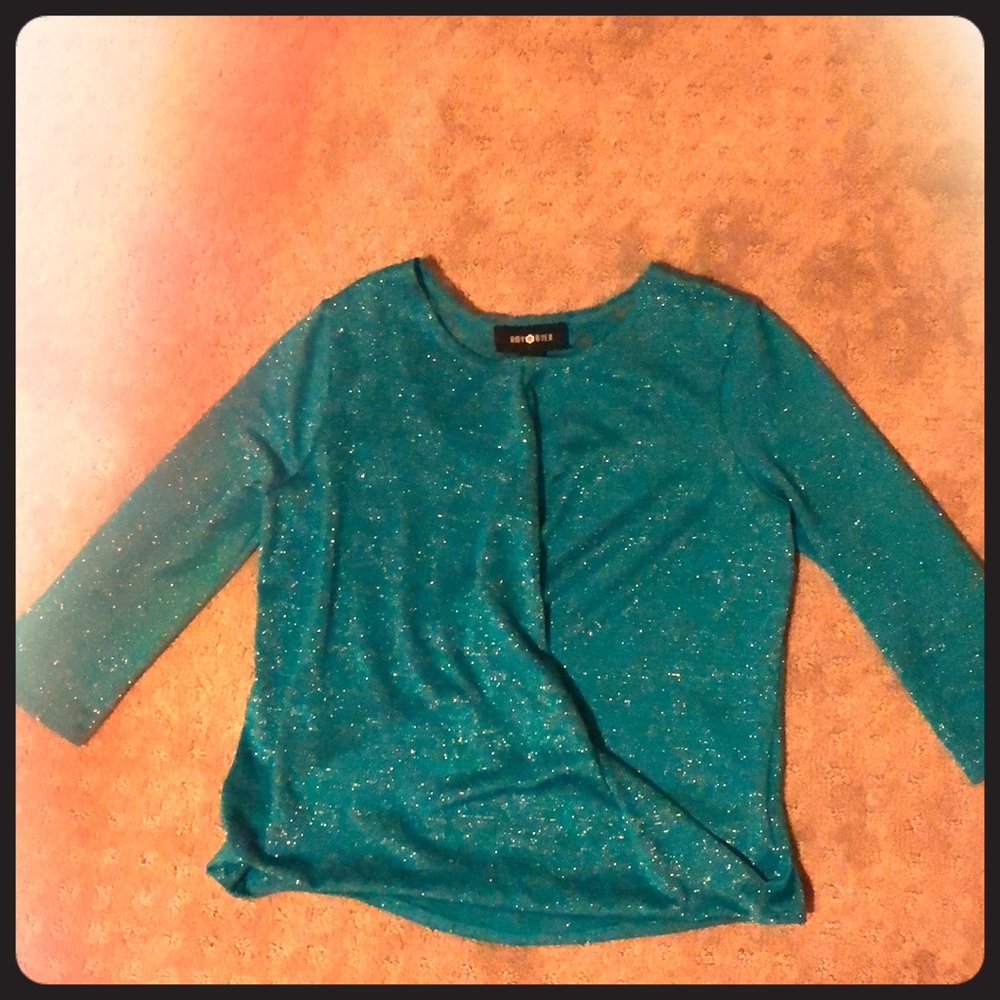 A blue half sleeve shirt